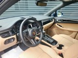 Certified 2025 Porsche Macan image 4