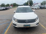 Used 2012 Volkswagen Tiguan SE image 2