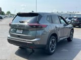 New 2026 Nissan Rogue SV image 4