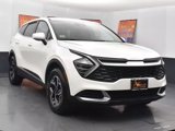 Used 2024 Kia Sportage LX image 2