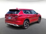 New 2025 Mitsubishi Outlander SE image 3