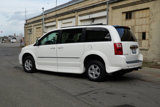 Used 2010 Dodge Grand Caravan SXT image 5