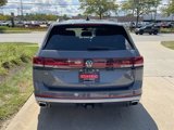 New 2025 Volkswagen Atlas Peak Edition SE image 3
