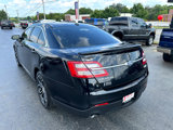 Used 2017 Ford Taurus SHO image 2