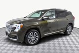 Used 2024 GMC Terrain Denali w/ Denali Premium Package image 4