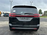 New 2025 Chrysler Pacifica Select w/ Uconnect Theater Family Group image 5