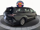 Used 2023 Toyota Sienna XLE image 5