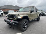 New 2025 Jeep Gladiator Rubicon image 2