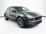 Certified 2025 Porsche Macan image 3