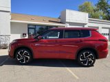 New 2025 Mitsubishi Outlander 4WD Plug-In Hybrid image 2