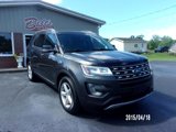 Used 2017 Ford Explorer XLT w/ Equipment Group 202A image 3