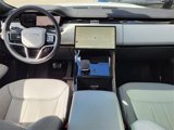 Used 2024 Land Rover Range Rover Sport SE image 2