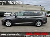 Used 2017 Chrysler Pacifica Touring-L image 3