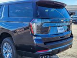 New 2025 Chevrolet Suburban Premier image 6