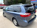 Used 2015 Toyota Sienna LE image 6