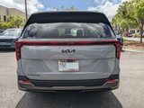 New 2025 Kia Carnival SX image 5