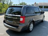 Used 2015 Chrysler Town & Country Touring w/ Driver Convenience Group image 5