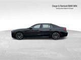 Used 2024 BMW i7 xDrive60 image 2