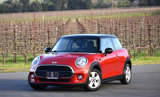 Used 2016 MINI Cooper 2-Door Hardtop image 4