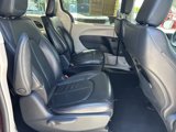 Used 2021 Chrysler Pacifica Touring-L image 5