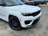 New 2025 Jeep Grand Cherokee Summit image 2