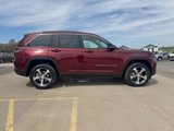 New 2025 Jeep Grand Cherokee Limited image 4