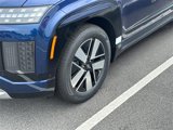 New 2026 Hyundai Ioniq 9 SEL image 2