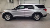 Used 2023 Ford Explorer XLT w/ Equipment Group 202A image 3