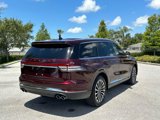 Used 2022 Lincoln Aviator Reserve w/ Equipment Group 201A image 5