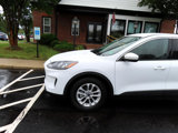 Used 2020 Ford Escape SE image 2