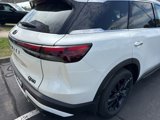 New 2025 INFINITI QX60 Luxe image 3