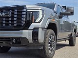 New 2025 GMC Sierra 3500 Denali Ultimate image 3