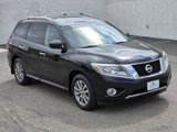 Used 2015 Nissan Pathfinder SV image 6