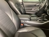 Used 2024 Toyota Highlander XLE image 4