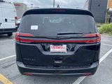 New 2025 Chrysler Pacifica Select image 6