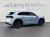 New 2025 Volkswagen Atlas Cross Sport SEL Premium R-Line image 5