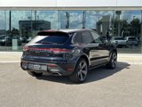 Certified 2025 Porsche Macan image 5