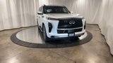 New 2025 INFINITI QX80 Luxe image 4