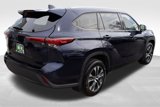 Used 2022 Toyota Highlander XLE image 6