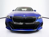 New 2026 BMW 550e xDrive w/ Executive Package image 2