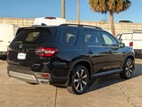 Used 2024 Honda Pilot Touring image 3