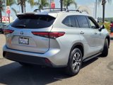 Used 2022 Toyota Highlander XLE image 4