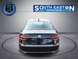 Used 2021 Volkswagen Passat 2.0T SE image 4
