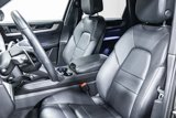 Used 2025 Porsche Cayenne image 5
