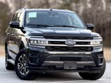 Used 2022 Ford Expedition XLT image 3