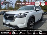 New 2025 Nissan Pathfinder Platinum image 2