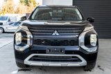 New 2025 Mitsubishi Outlander SE image 2