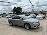 Used 2015 Chrysler 200 Limited w/ Convenience Group image 4