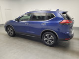 Used 2020 Nissan Rogue SV w/ Premium Package image 3
