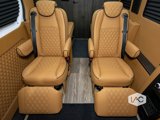 Used 2024 Mercedes-Benz Sprinter 2500 image 5